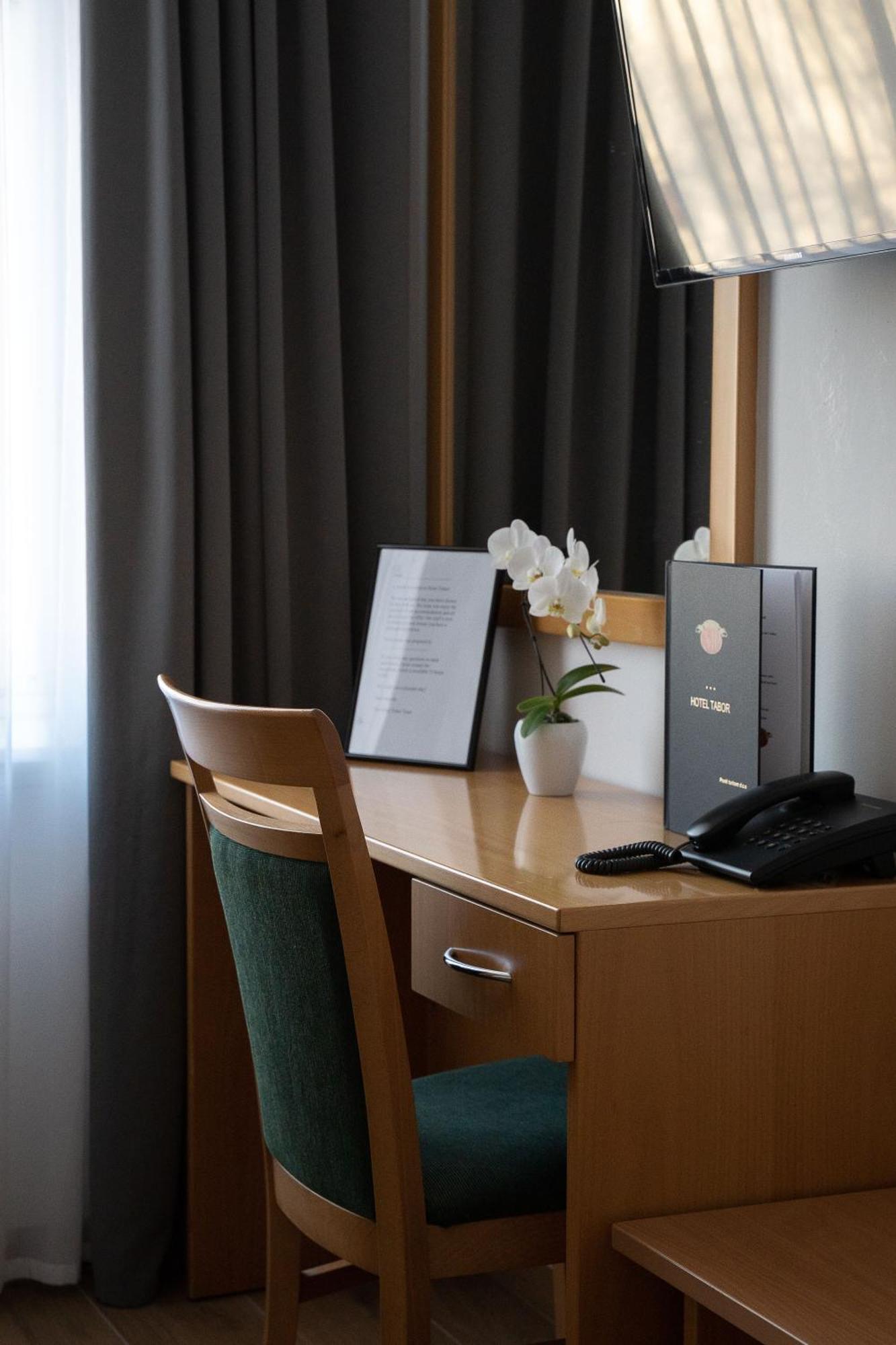 Tabor Hotel 3*